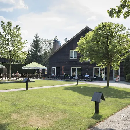 De Kruishoeve 's-hertogenbosch - מלון